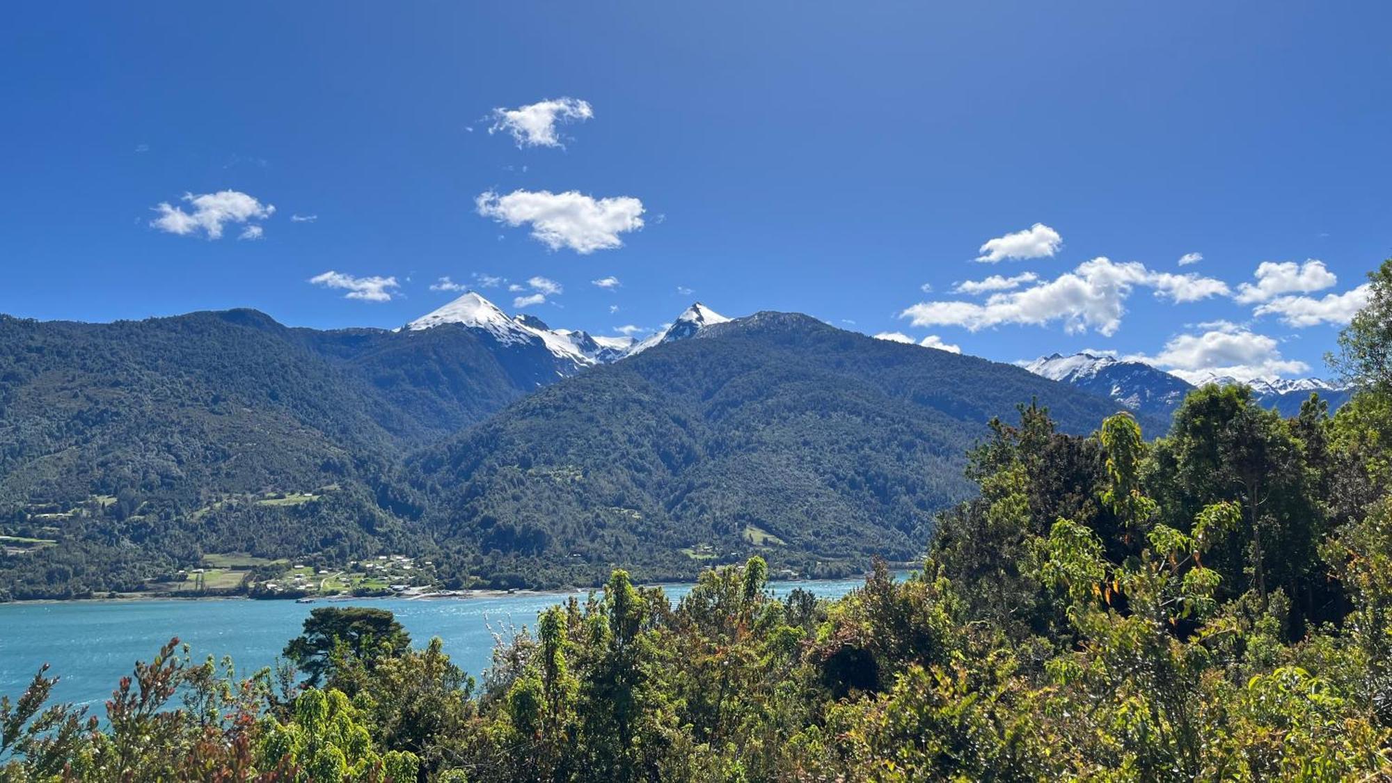 Bed and Breakfast Patagonia Nativa Cochamo Exterior foto